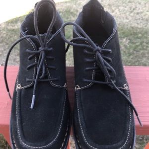 Clarks ankle boots size 9